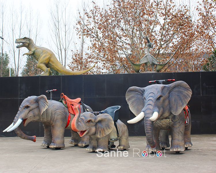仿真动物童车模型  大象一家 儿童广场乘骑跑跑车展示